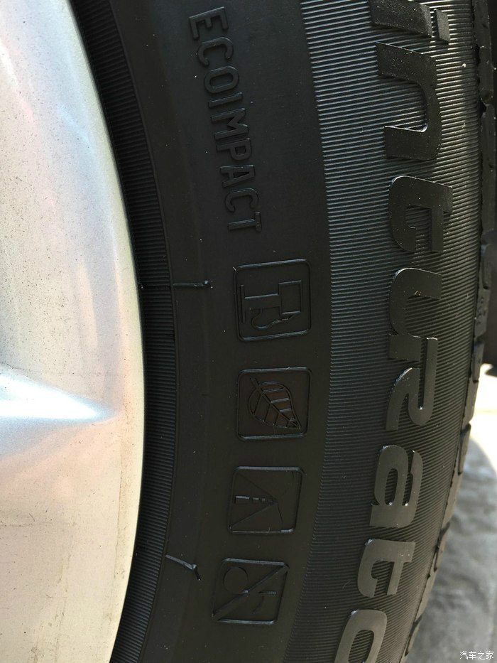 成都明盘2000出320i时尚225+55+r16轮毂加胎