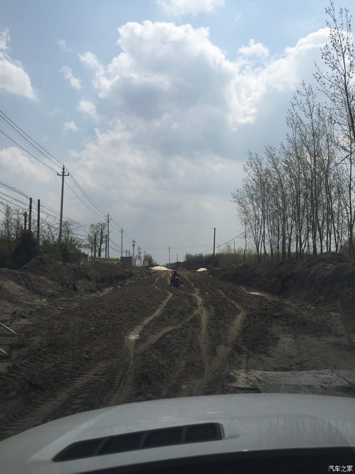 【图】ML400豪华,今天去操了一下烂的路,顺便