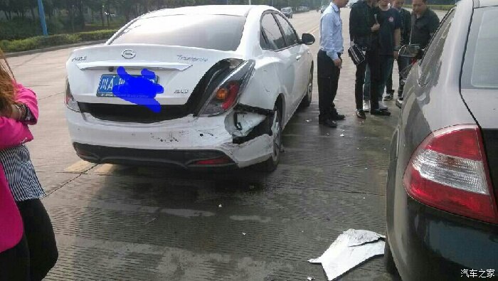 【图】爱车被撞,请问去4s定损需要注意些什么