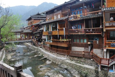 清明(西安)游重庆-贵州(印江,梵净山,镇远古镇,荔波大小孔)