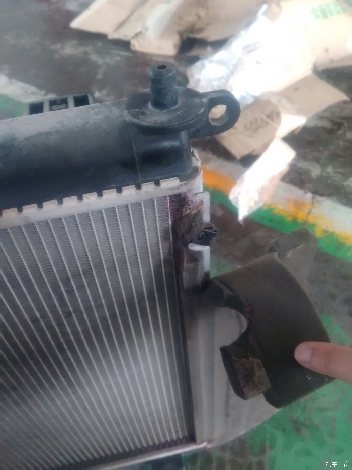 350水箱漏水,不知道是不是通病 荣威350论坛 汽车之家论坛高清图片