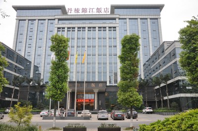 到达丹棱县已是下午5点过,住宿在丹棱最好的宾馆-丹棱锦江饭店