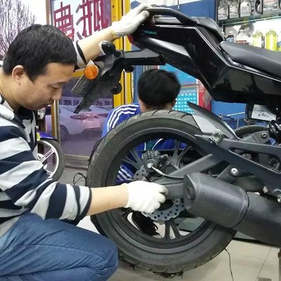 春风650nk烧胎 换胎 动平衡一条龙哦!_摩托车论坛_手机汽车之家