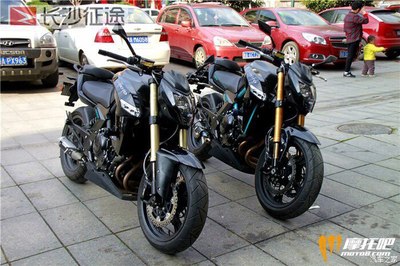 预算4万5! 春风650NK和CBR300该怎么选!