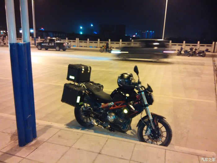 【图】小黄龙300CC,轻熟男的玩具(更新改灯光