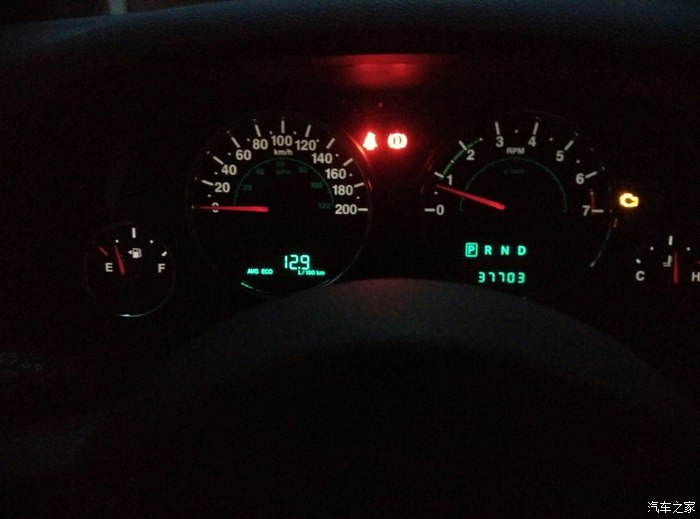 【图】引擎灯亮了,请问是什么原因?
