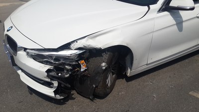 【图】【求助】3系新车被撞,对方全责但无保险