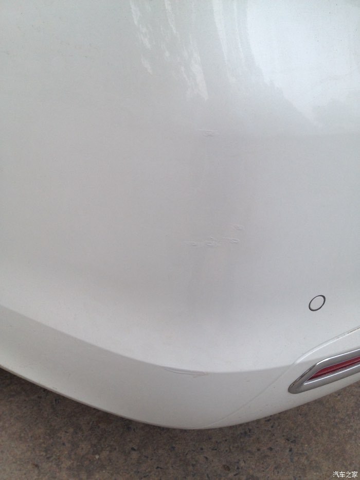 【图】刚又被别人车刮了._标致408论坛