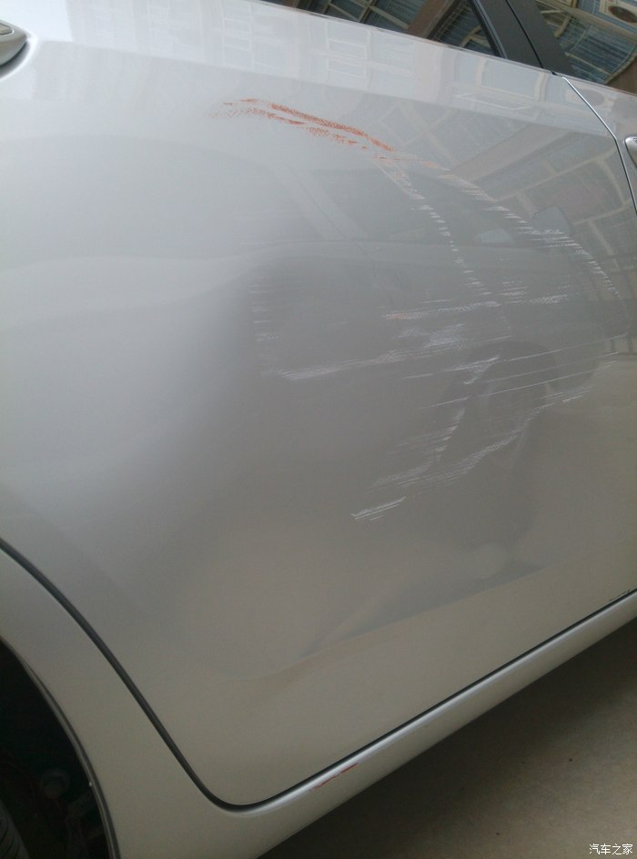 【图】车门被刮擦,有轻微凹陷,请帮忙看看如何