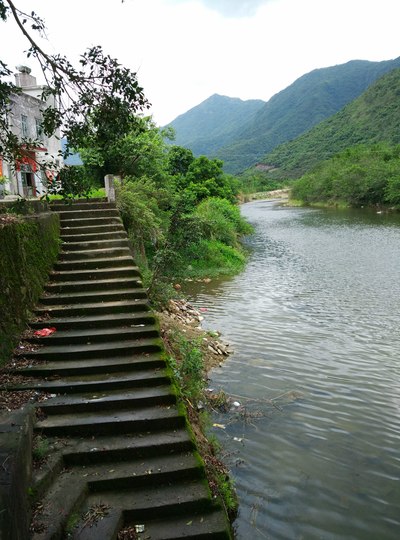 惠州惠东县南山龙岩寺一日游