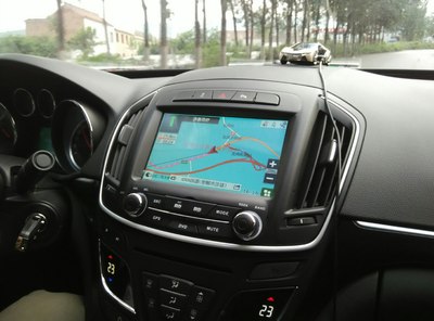 新英朗手动精英加装导航必须要换中控吗-英朗