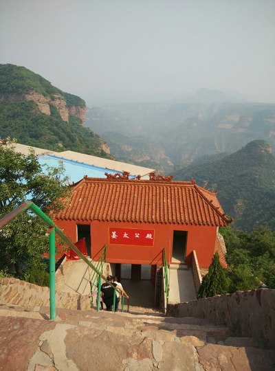 邢台西部西部太行山——朱庄水库,小西天奶奶顶一日游