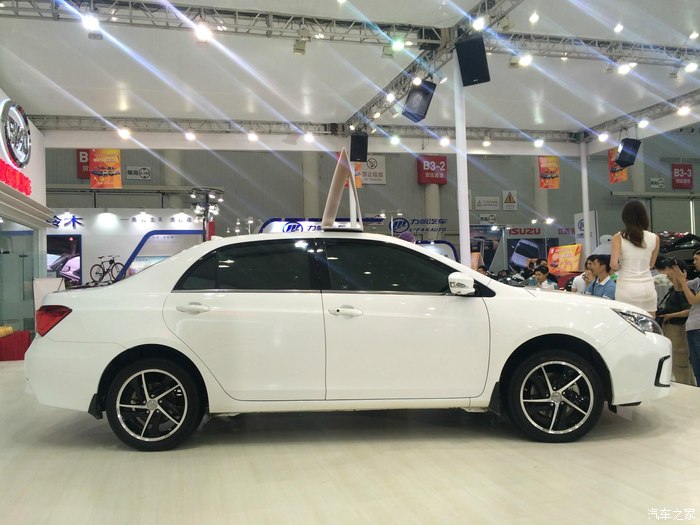 哒哒是什么车 500_45376090-4715-lg3c-h578-n202acc4b58l.jpg