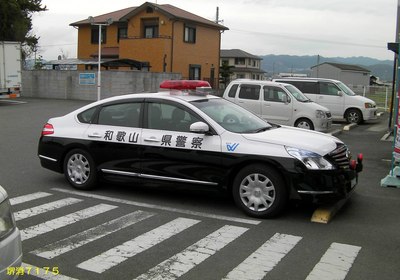 第一第二代天籁警车