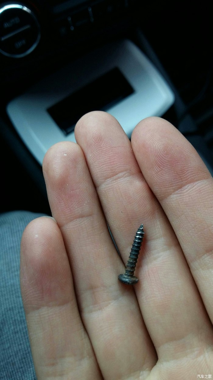 【图】一颗钉子啊啊!_起亚K3\/K3S论坛_汽车之