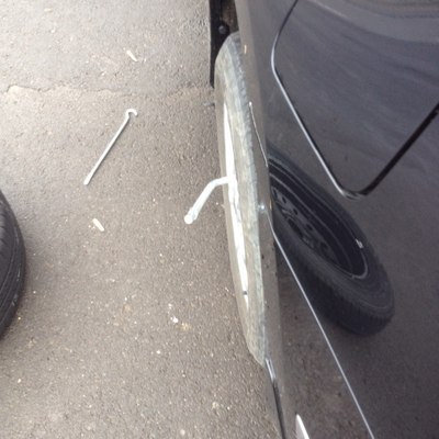 车工具根本下不了车轮!建议每车配一根钢管加