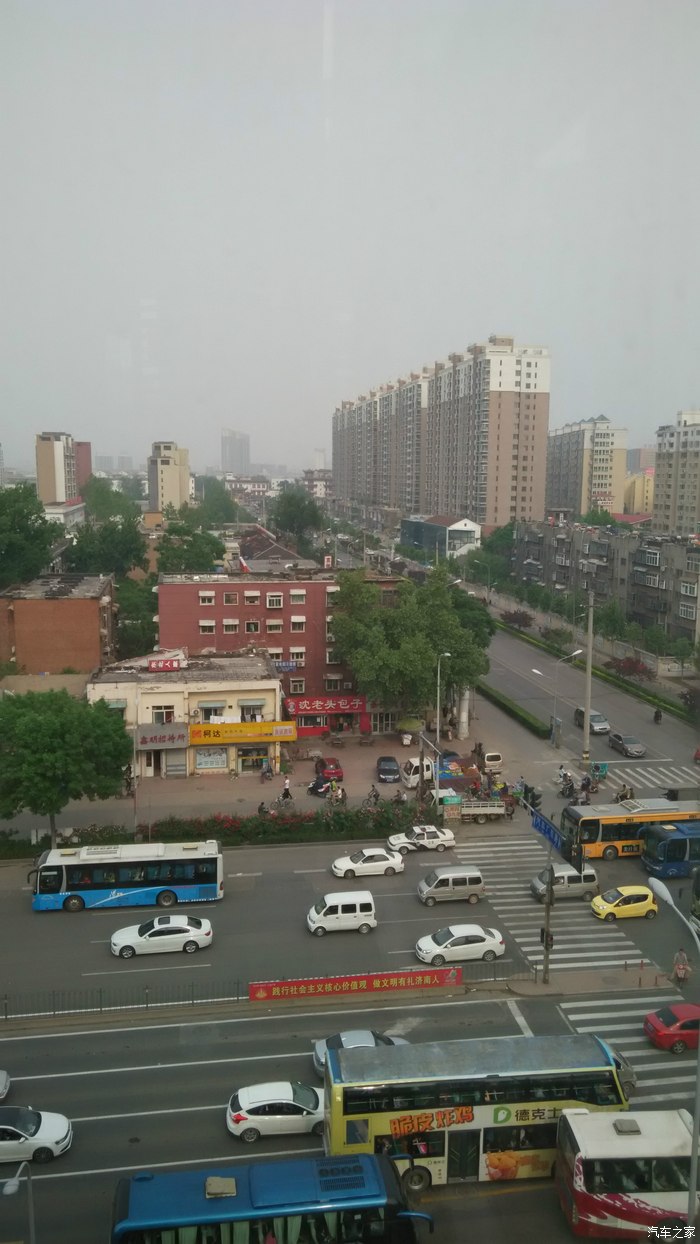 邁銳寶車主開著凱越去三亞高清圖片