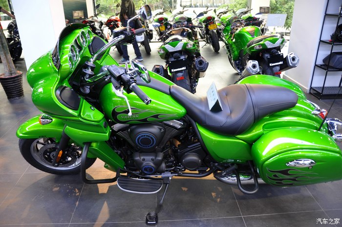 实拍川崎火神VN1700高清大图