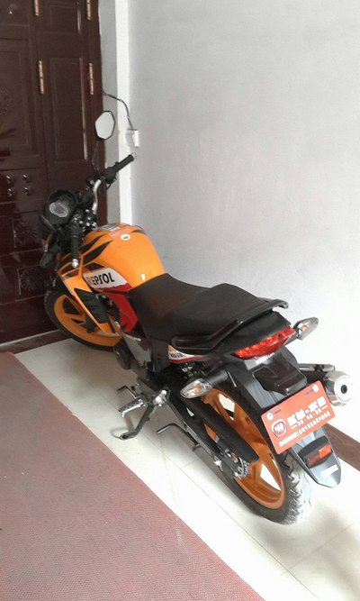 小白 求推荐 EN150 EN125-3F GT125X 飞致1