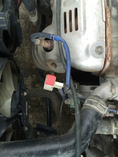 修理碳罐电磁阀作业及清洗氧传感器_自由舰\/吉利SC3论坛_手机汽车之家