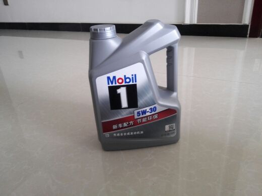 刚买了美孚一号全合成,多少公里一换?
