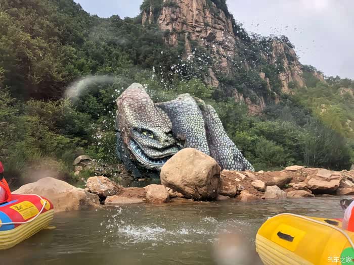 汝阳恐龙谷漂流