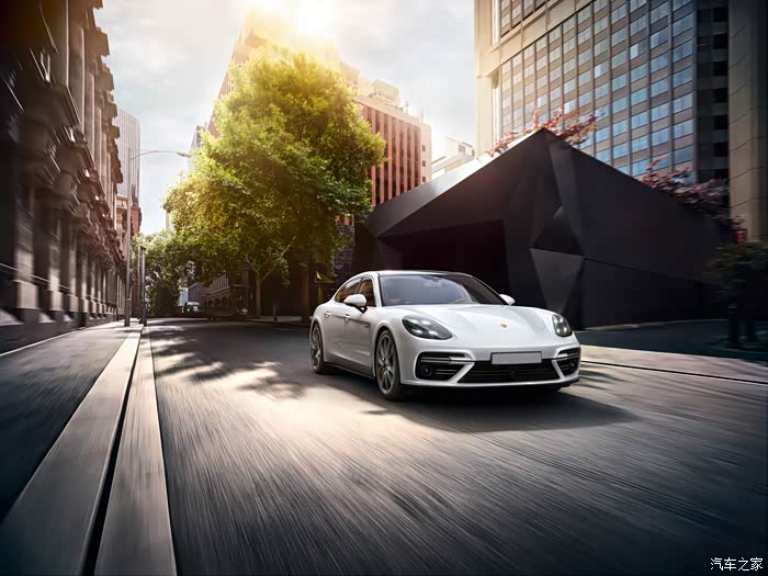 【图】保时捷的混动新能源 panamera 也太酷了吧!_panamera新能源论坛