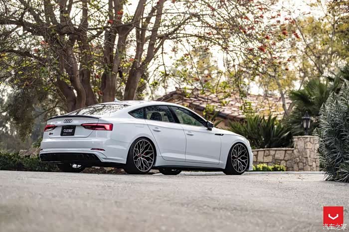 全新奥迪a5开始升级美国vossen新品hf2旋压轮毂