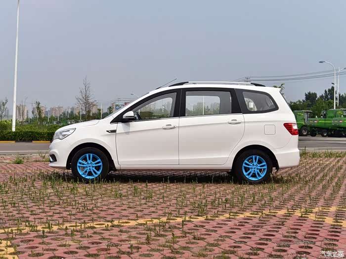 开瑞k50ev车正式上市新车配45kwh容量的三元锂电池