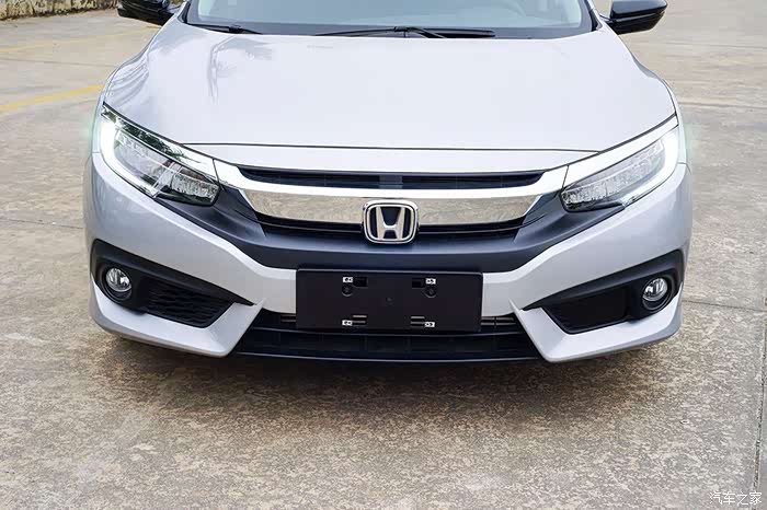 十全十美第十代本田思域银色顶配提车作业