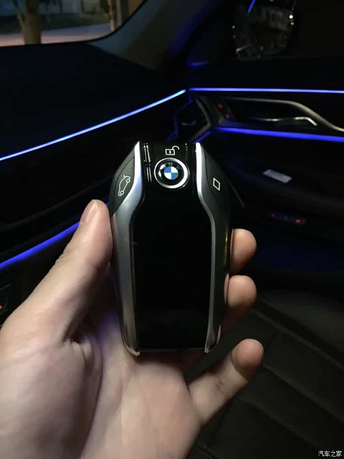 【图】液晶钥匙就是鸡肋_宝马7系论坛_汽车之家论坛