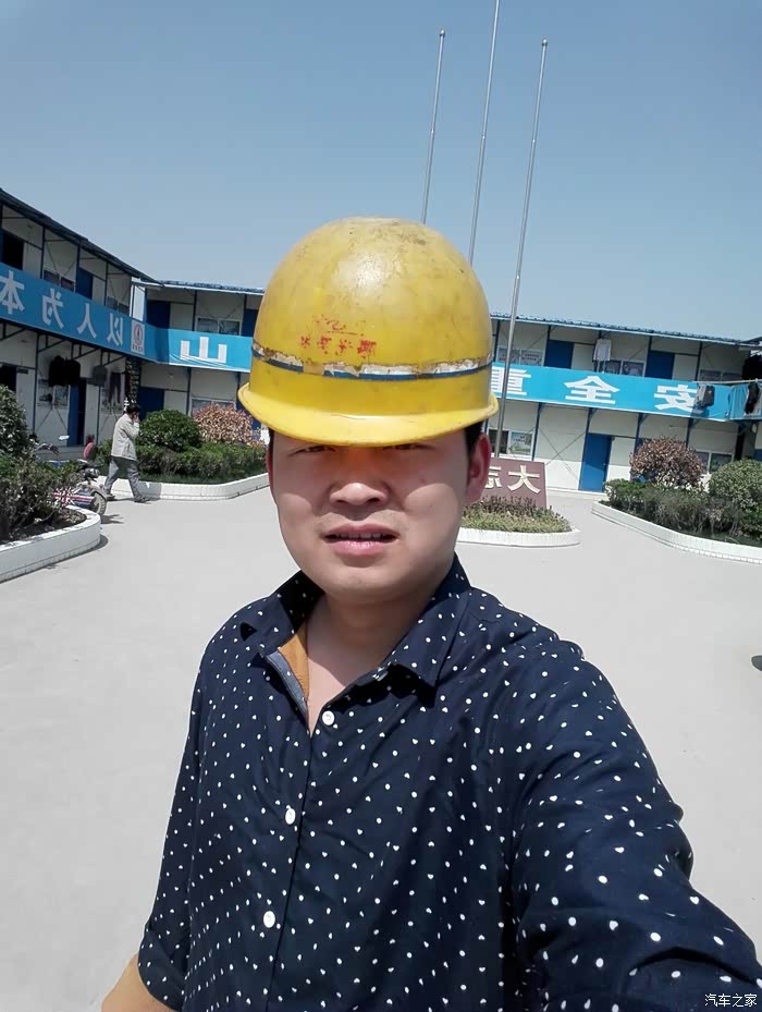 工地看看海量自拍照车外观照欢迎来黑