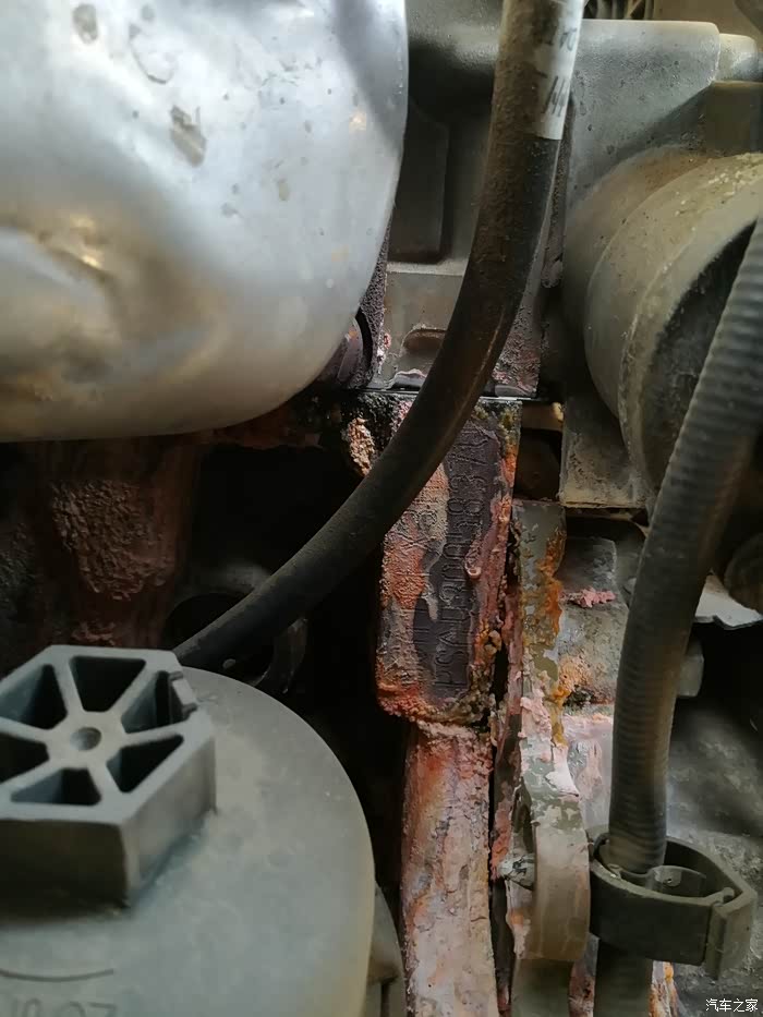 漏防冻液,说是缸垫坏了!