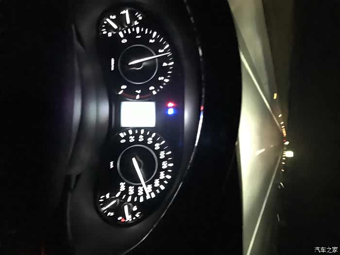 请问途乐4.0的实际油耗?