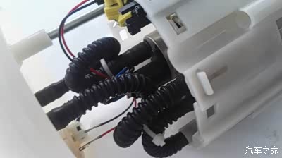 为何车子启动后,汽油泵嗡嗡响有几分钟。