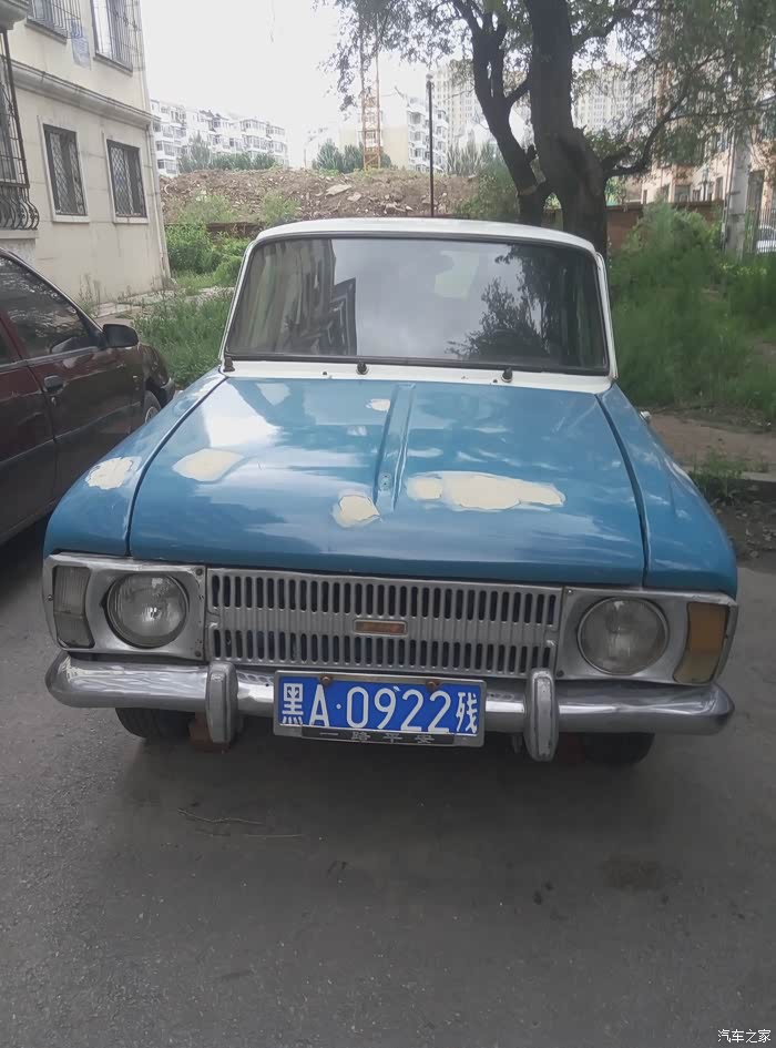 上世纪八十年代莫斯科出版的拉达niva-vaz2121越野车图纸集