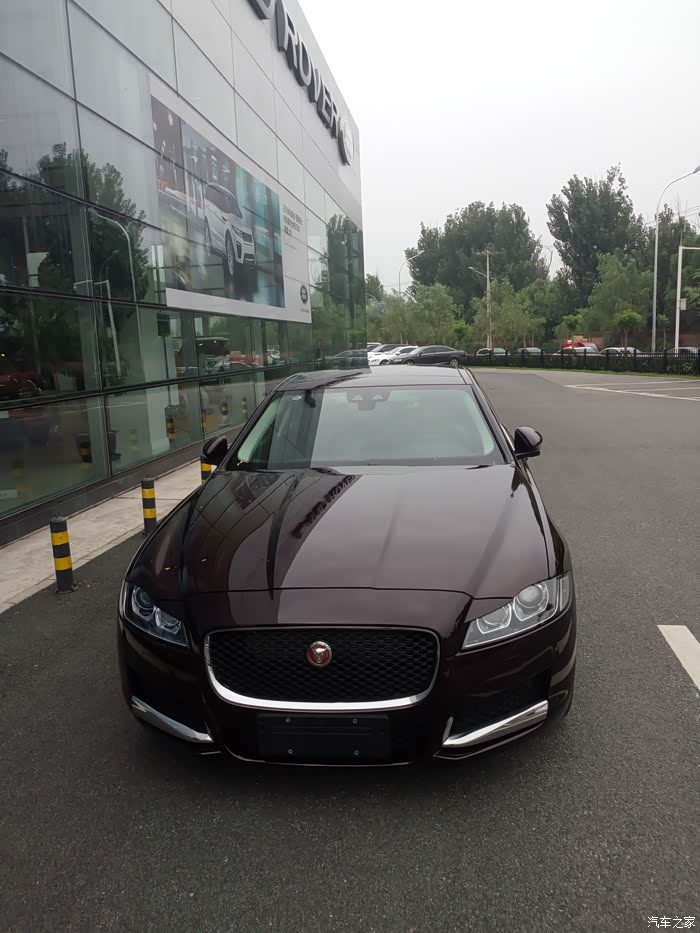 求捷豹16xf风华版鱼子酱色的现车