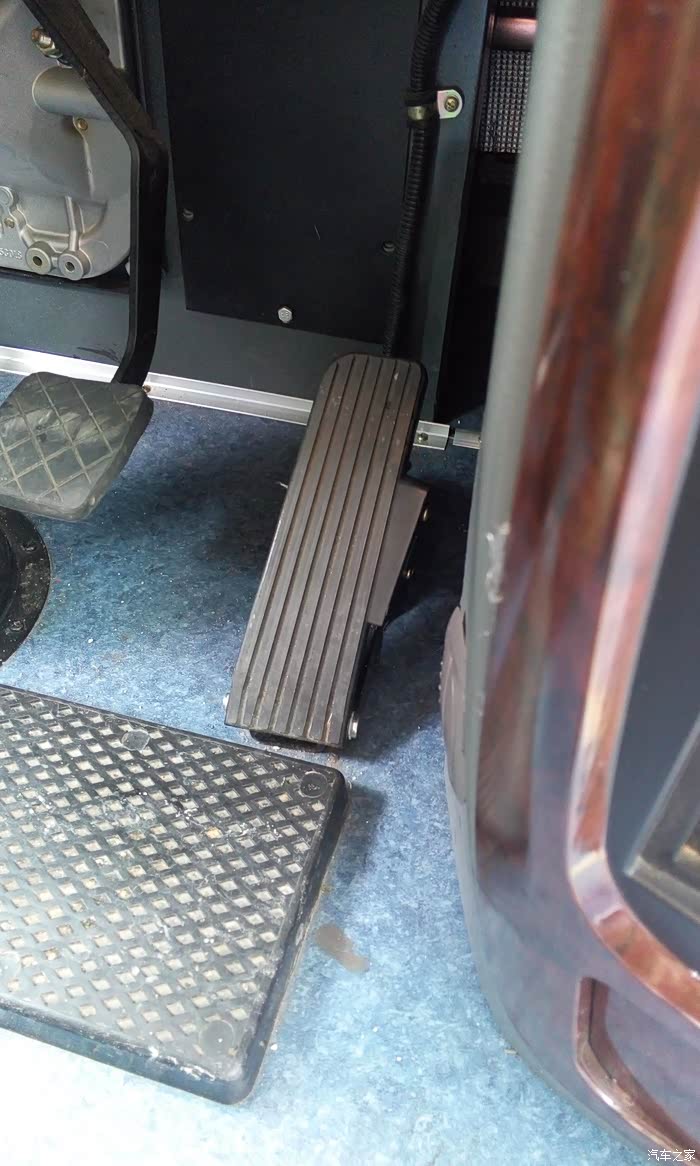 57 | 回复: 0 马自达cx-5论坛 关于号称的风琴式油门踏板,我有话要说.