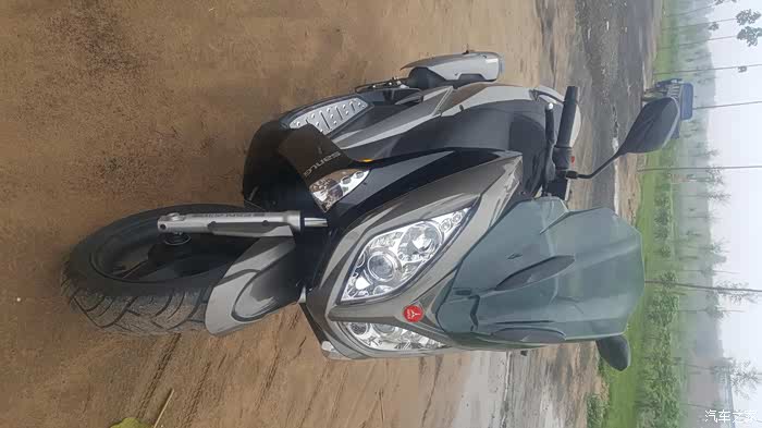 【图】台湾踏板三铃350_摩托车论坛_汽车之家论坛