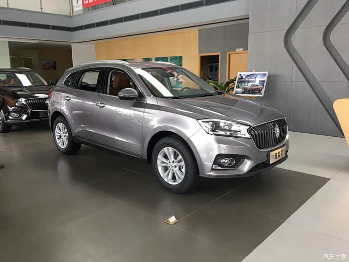 宝沃bx7!纠结颜色!