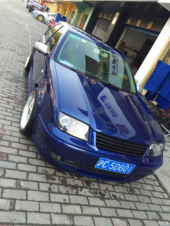 宝来黑膜 改色 蓝