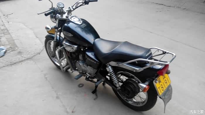 完整度非常好的天津本田100