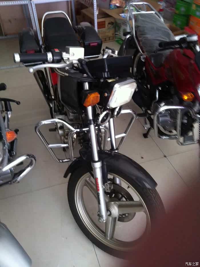 谁知道,春兰豹125双缸电喷,有图有真相