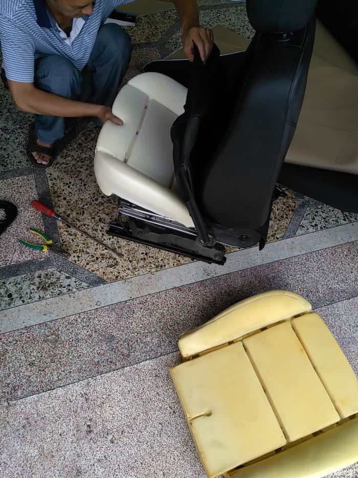 【图】把驾驶位海绵换了_标致307论坛_汽车之家论坛