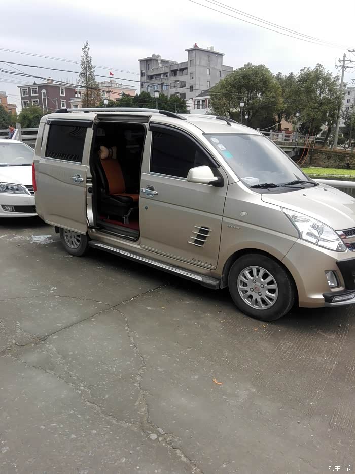 和改装图片_五菱荣光v论坛_汽车之家论坛