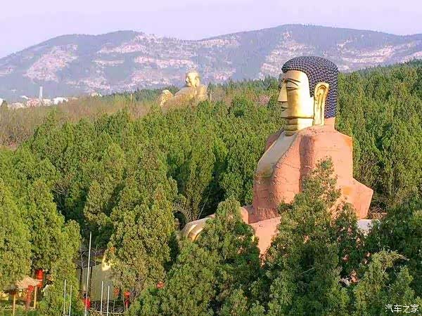 游玩济南千佛山!