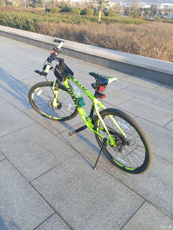 捷安特atx660荧光绿提车