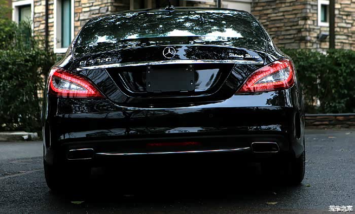 之前贴的是黑色的膜._奔驰cls论坛_汽车之家论坛