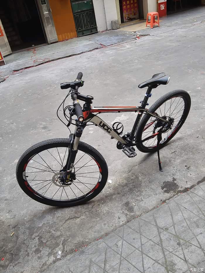 ucc德曼特请欣赏