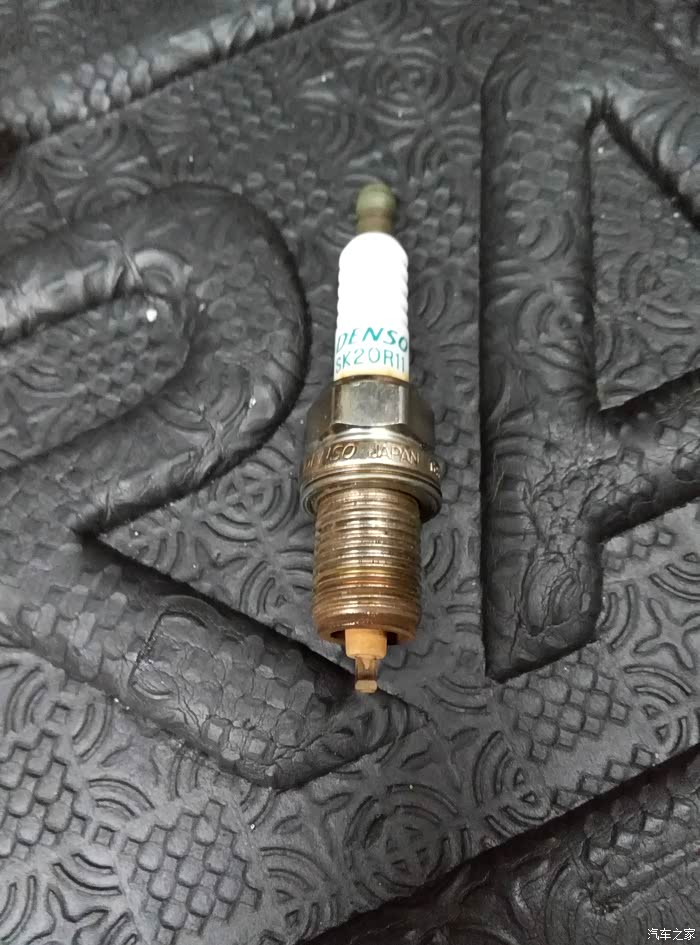 有没有换过电装sk20r11火花塞的